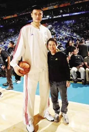 交易市场的 交易市场的