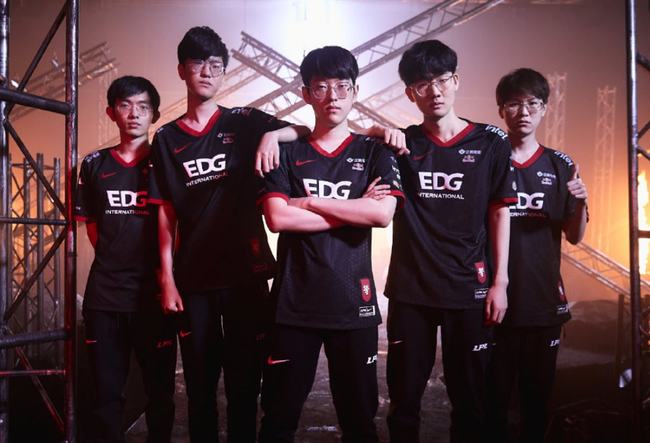 在首轮中也 在首轮中也