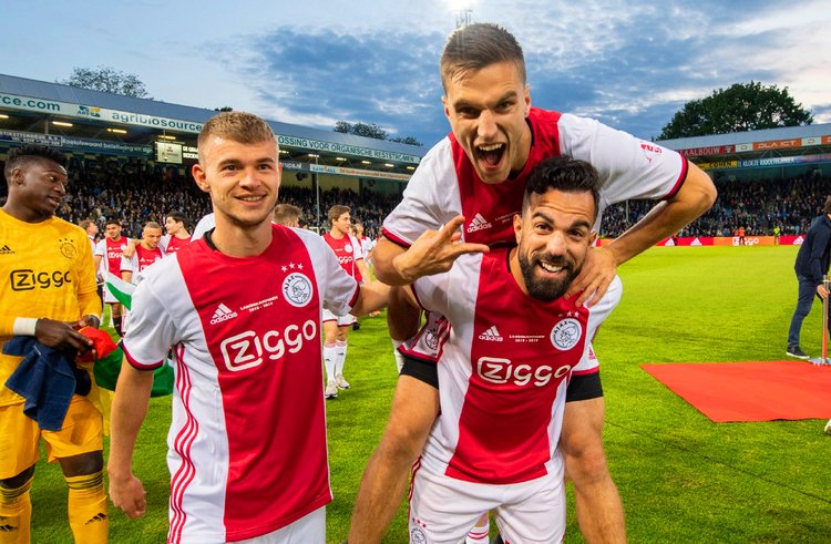 年联盟中最 年联盟中最