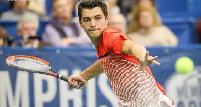 错位起跑 错位起跑